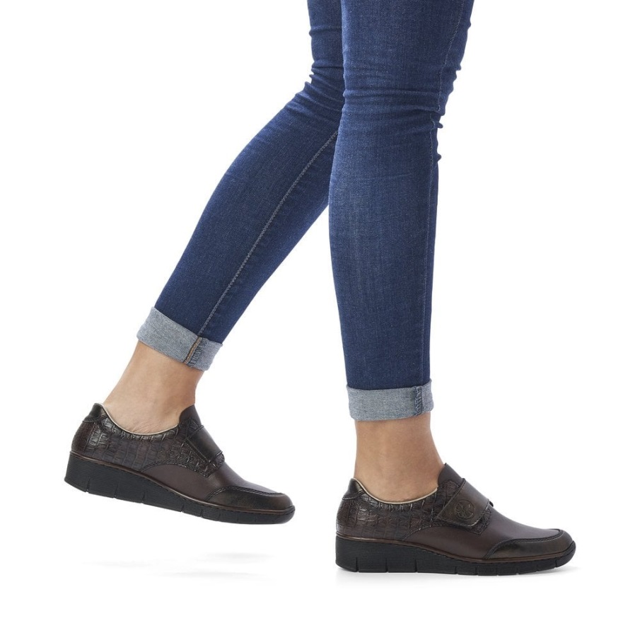 Bruine Rieker 53750 Damesschoenen